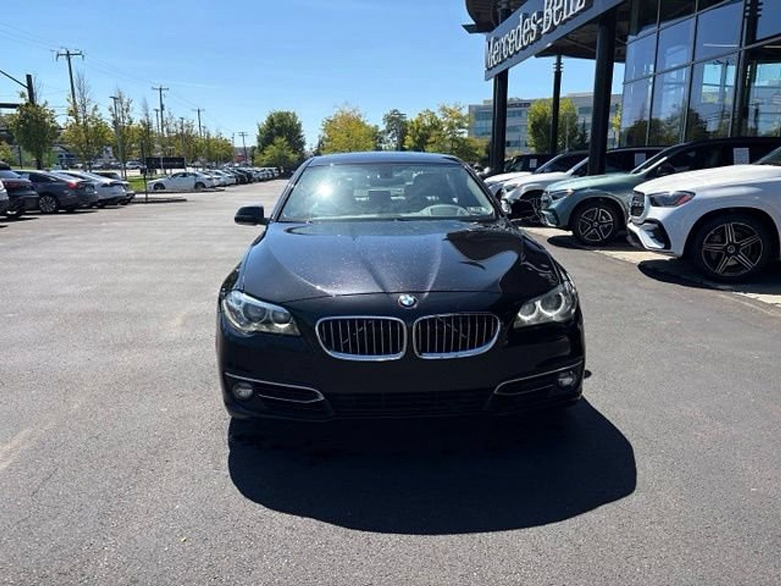 Used 2016 BMW 535i xDrive Sedan AWD/4WD image 2
