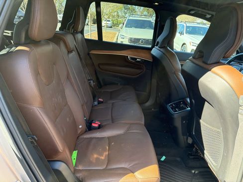 Certified 2023 Volvo XC90 B6 Plus w/ Protection Package Premier image 19