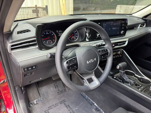 Used 2022 Kia K5 LXS FWD image 12