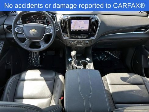 Certified 2023 Chevrolet Traverse LT w/ LT Premium Package FWD image 16