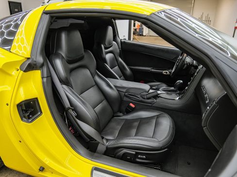 Used 2012 Chevrolet Corvette Coupe w/ 3LT Preferred Equipment Group image 33