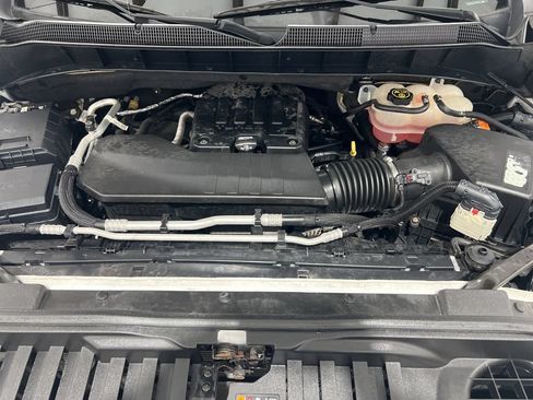 Used 2019 Chevrolet Silverado 1500 LT w/ All-Star Edition AWD/4WD image 25