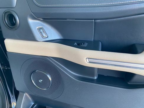 Used 2024 Ford Expedition Limited AWD/4WD image 52