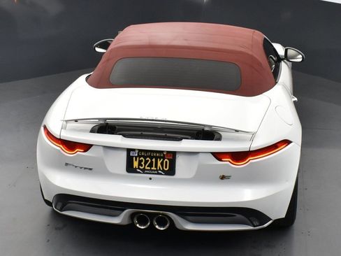 Used 2017 Jaguar F-TYPE S image 39