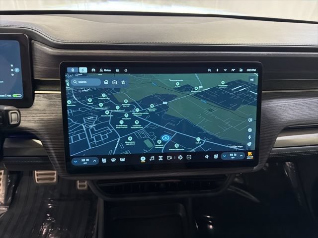 Used 2023 Rivian R1S Adventure Quad AWD/4WD image 16