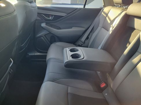 Certified 2024 Subaru Outback Onyx Edition image 8