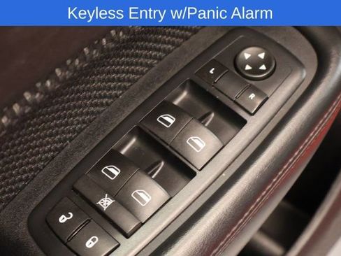 Used 2016 Dodge Dart SE w/ Convenience Group image 12