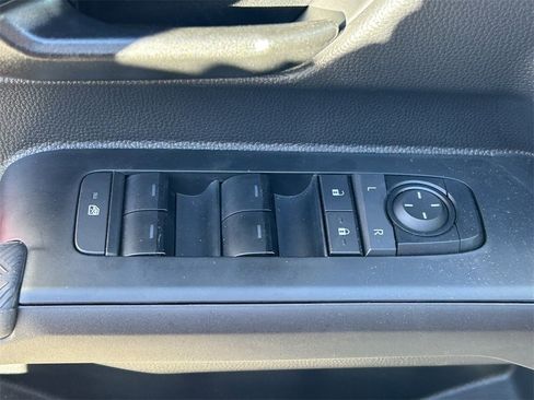 Used 2025 Toyota Tacoma TRD Pro image 24