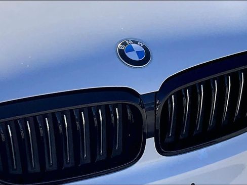 Used 2018 BMW 530i w/ Luxury Seating Package image 28