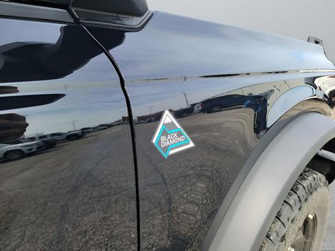 Used 2023 Ford Bronco Black Diamond image 34