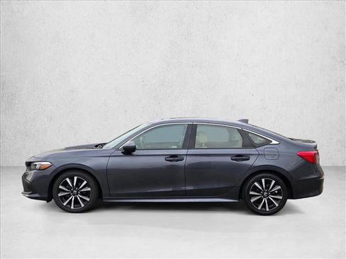 Used 2022 Honda Civic EX image 11