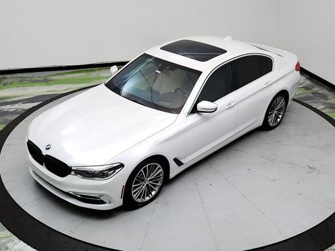 Used 2017 BMW 530i image 33