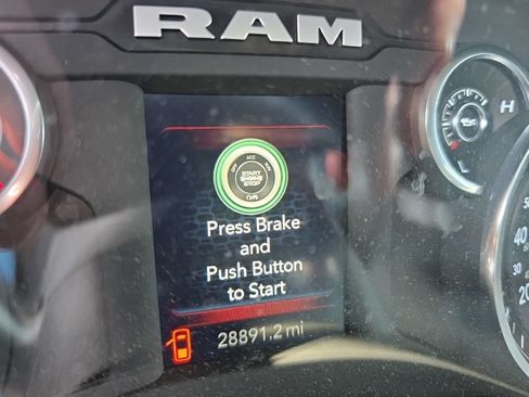 Used 2025 RAM 1500 Big Horn AWD/4WD image 16