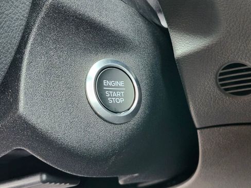 New 2026 Ford Transit 250 148 Medium Roof w/ Load Area Protection Package image 21