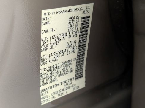 Used 2023 Nissan Titan PRO-4X AWD/4WD image 26