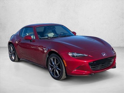 Used 2021 MAZDA MX-5 Miata RF Grand Touring image 3
