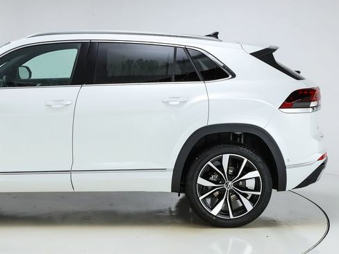 New 2026 Volkswagen Atlas Cross Sport SEL Premium R-Line image 45
