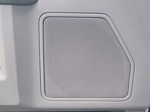 Used 2018 Ford F350 XLT image 27