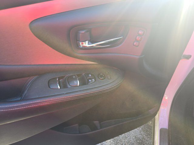 Certified 2023 Nissan Murano SL w/ Cargo Package FWD image 10