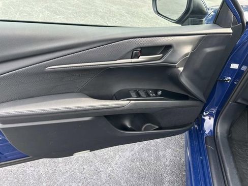 Used 2025 Toyota Camry XSE AWD/4WD image 21