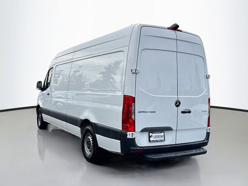 Used 2023 Mercedes-Benz Sprinter 2500 image 8