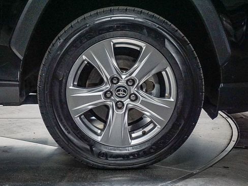 Certified 2024 Toyota RAV4 XLE FWD image 7