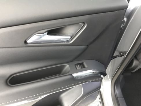 New 2026 Chevrolet Traverse LT w/ Midnight/Sport Edition image 13