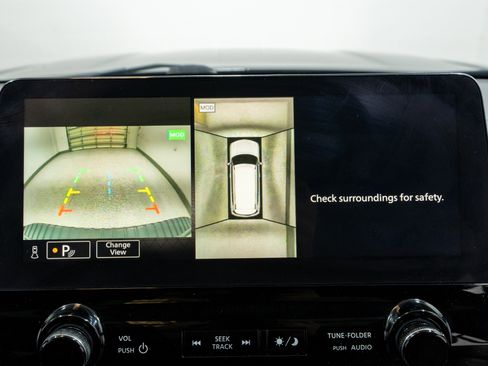 Used 2021 Nissan Armada Platinum image 22