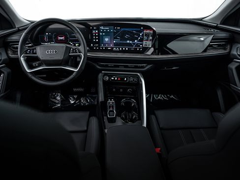New 2025 Audi Q5 Premium Plus image 8