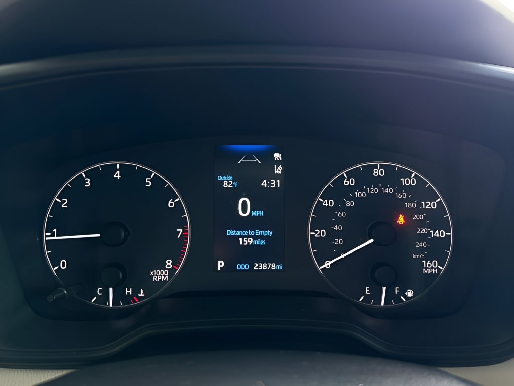 Used 2025 Toyota Corolla LE FWD image 14