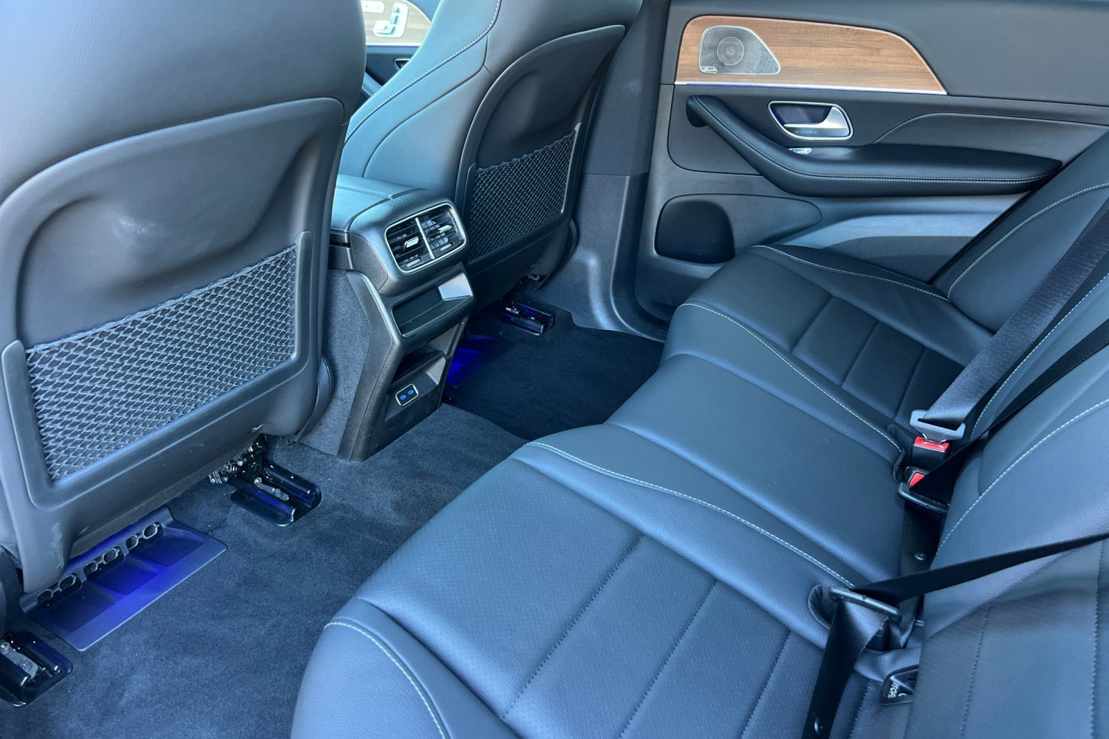 Certified 2026 Mercedes-Benz GLE 350 4MATIC image 4