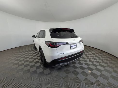 New 2027 Honda HR-V Sport image 10