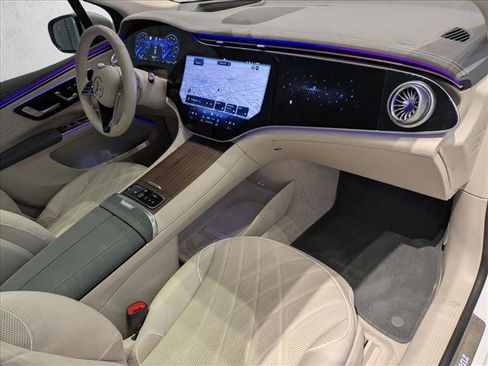 Certified 2023 Mercedes-Benz EQS 580 4MATIC SUV image 20