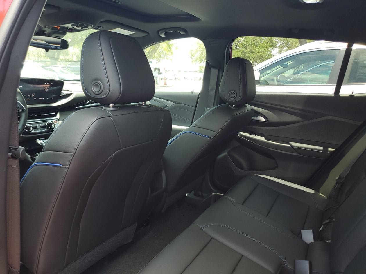 New 2026 Buick Envista Sport Touring w/ Convenience I Package FWD image 9