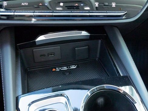 New 2026 Buick Envision Avenir image 11