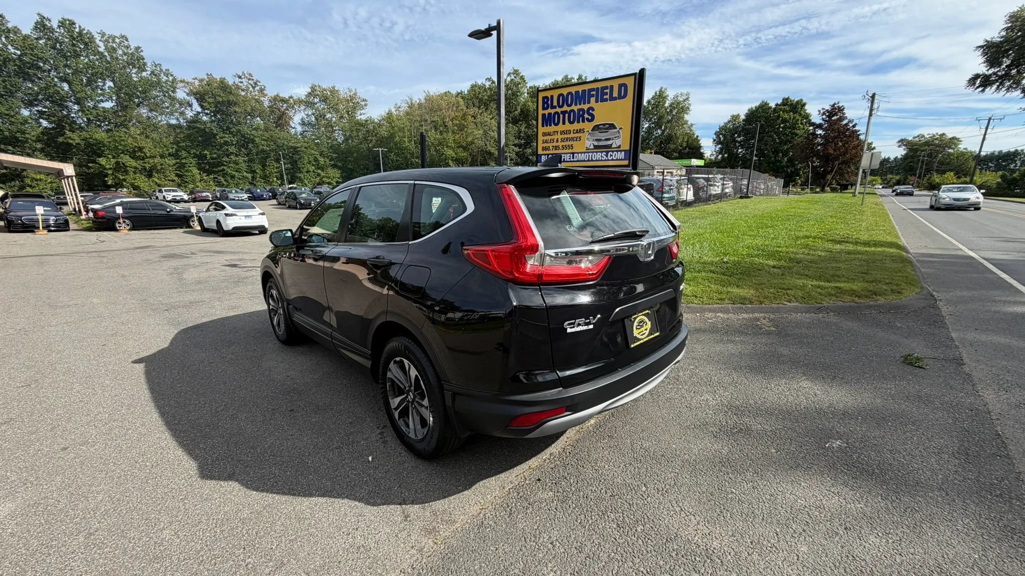 Used 2018 Honda CR-V LX image 3
