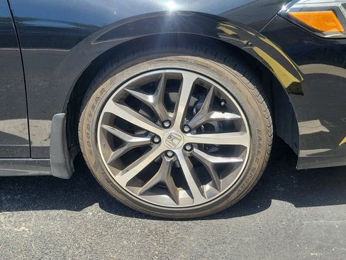 Used 2024 Honda Civic Touring image 7