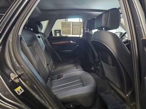 Used 2023 Audi Q5 2.0T Premium Plus AWD/4WD image 12