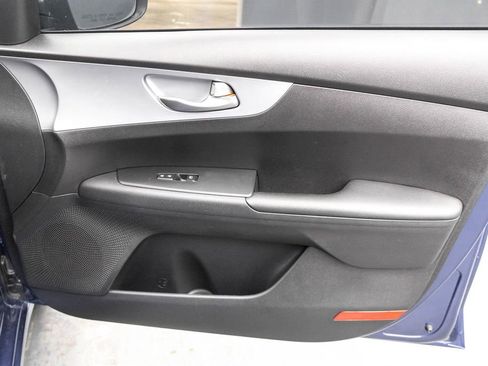 Used 2022 Kia Forte LXS w/ LXS Technology Package image 31