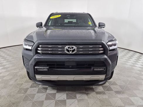Used 2025 Toyota 4Runner Limited AWD/4WD image 8