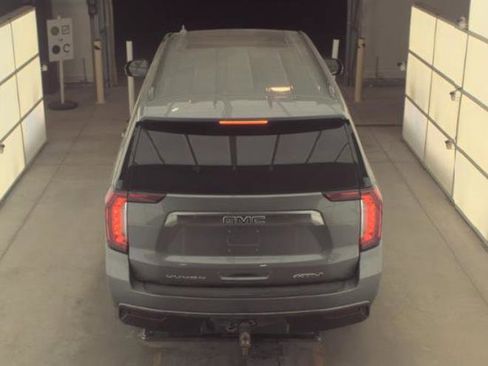 Used 2021 GMC Yukon XL AT4 w/ AT4 Premium Plus Package image 4