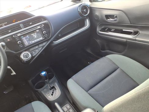 Used 2015 Toyota Prius C Two image 18