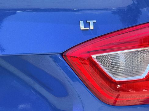 Used 2016 Chevrolet Cruze LT w/ Sun And Sound Package FWD image 8