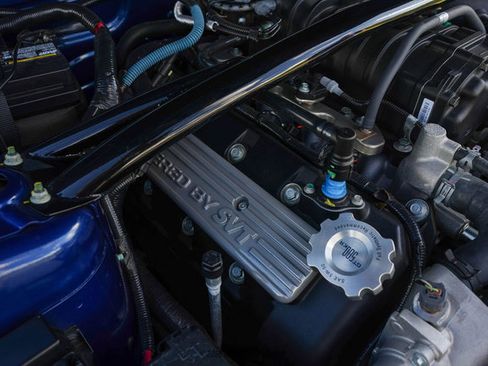 Used 2009 Ford Mustang Shelby GT500 RWD image 16