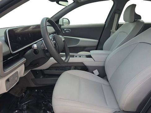 Certified 2025 Hyundai Ioniq 6 SEL RWD image 12