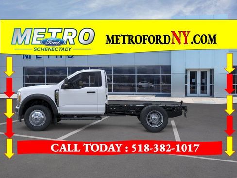 New 2025 Ford F550 4x4 Regular Cab Super Duty image 4