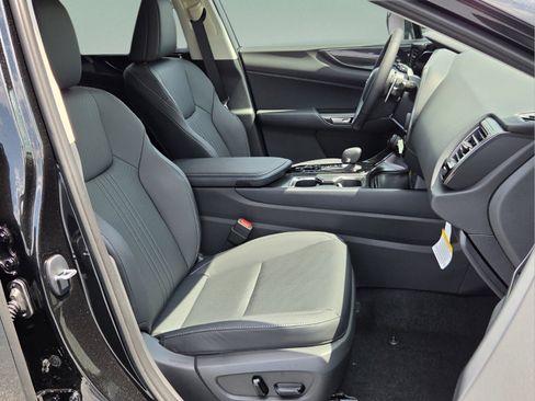 New 2026 Lexus NX 350 AWD w/ Cold Area Package image 16