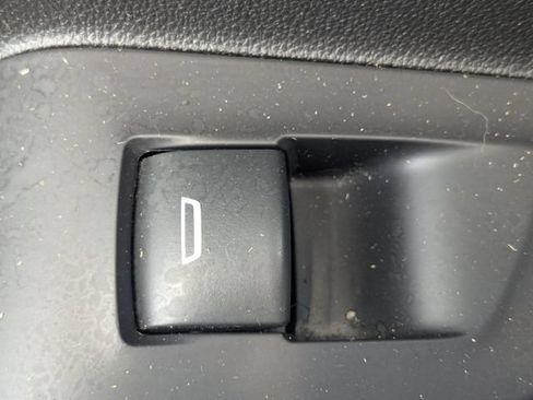 Used 2019 GMC Acadia SLT FWD image 25
