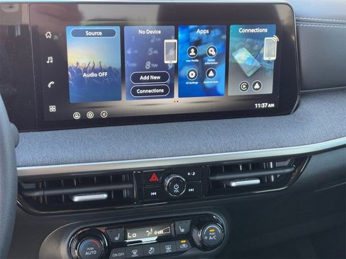 New 2026 Nissan Kicks SV image 23