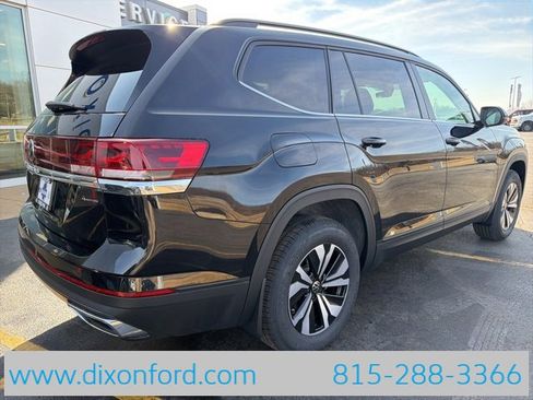 New 2026 Volkswagen Atlas SE image 7